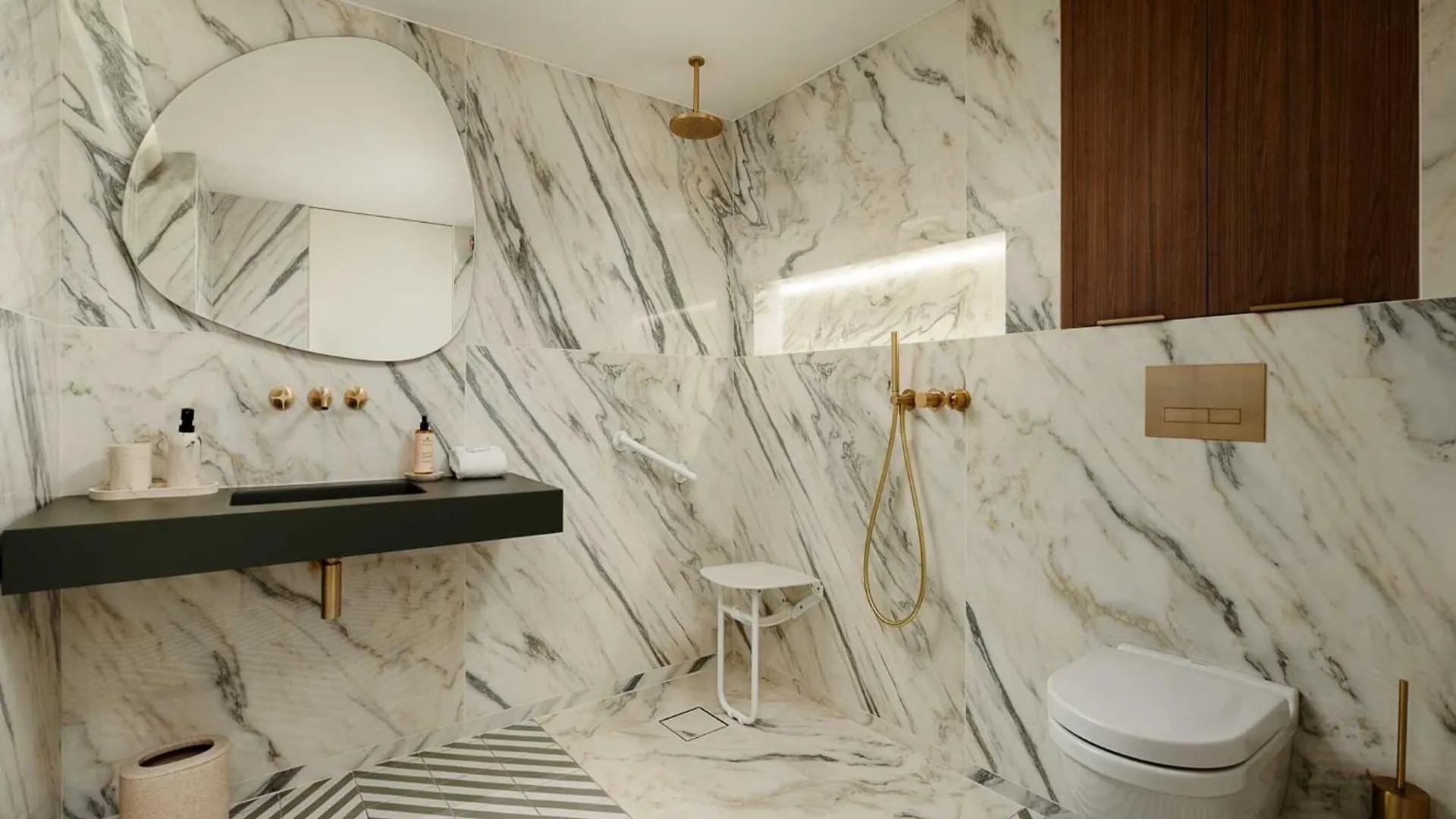 Apartment Leon Hotel-Pigalle Suite-01-Prm Paris